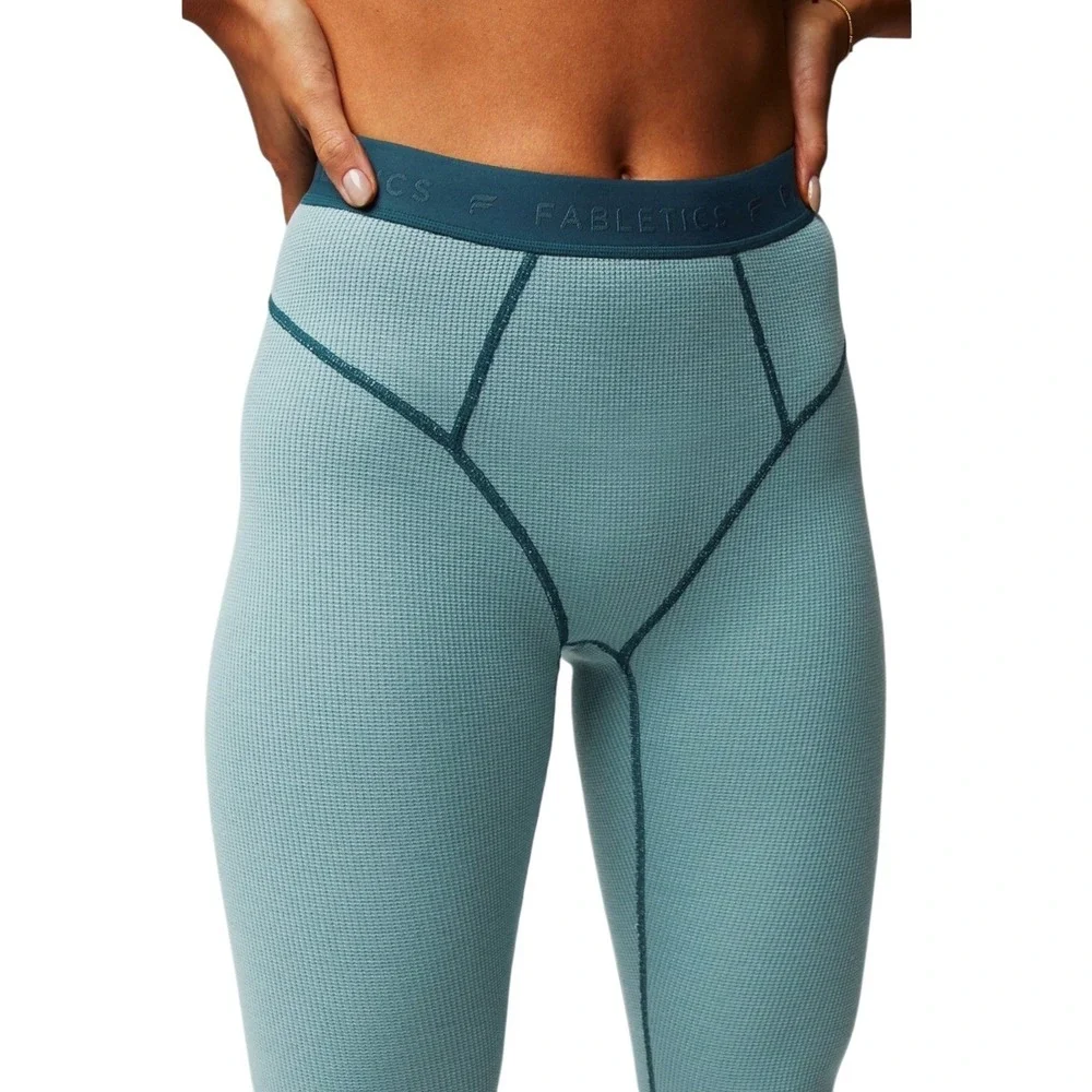 Fabletics Womens Size Medium Waffle Leggings Color Arctic Wave/Midnight Wave NWT - Picture 4 of 8